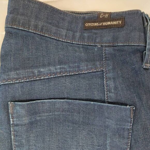 Citizens of Humanity Women's Size 26 Cropped Dark Wash jeans - Picture 7 of 7